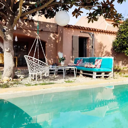Thais Villa La Ciotat